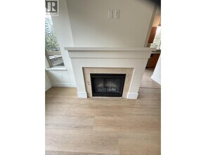 2602 Whiteley Ct in North Vancouver, BC - Building Photo - Building Photo