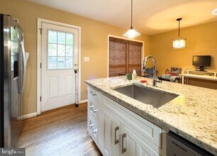 1603 Carlyle Dr in Crofton, MD - Building Photo - Building Photo