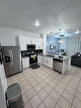 2381 Silver Palm Dr in Kissimmee, FL - Building Photo - Building Photo