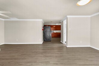 4440 Spruill Ave in North Charleston, SC - Building Photo - Building Photo