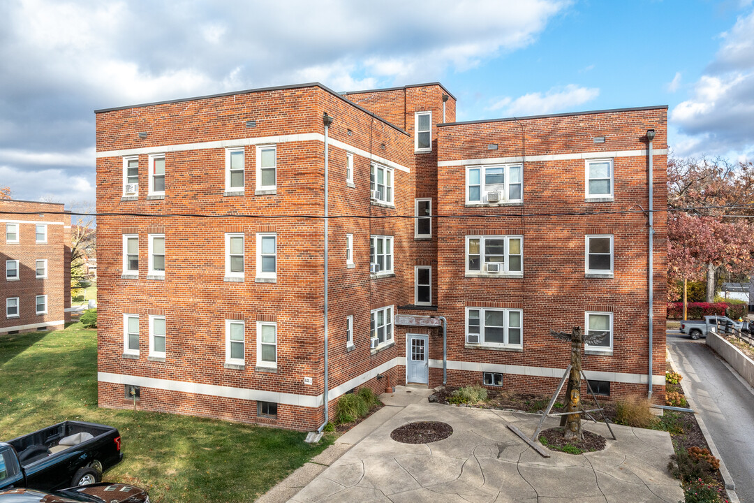 Hampton House Apartments in Des Moines, IA - Foto de edificio