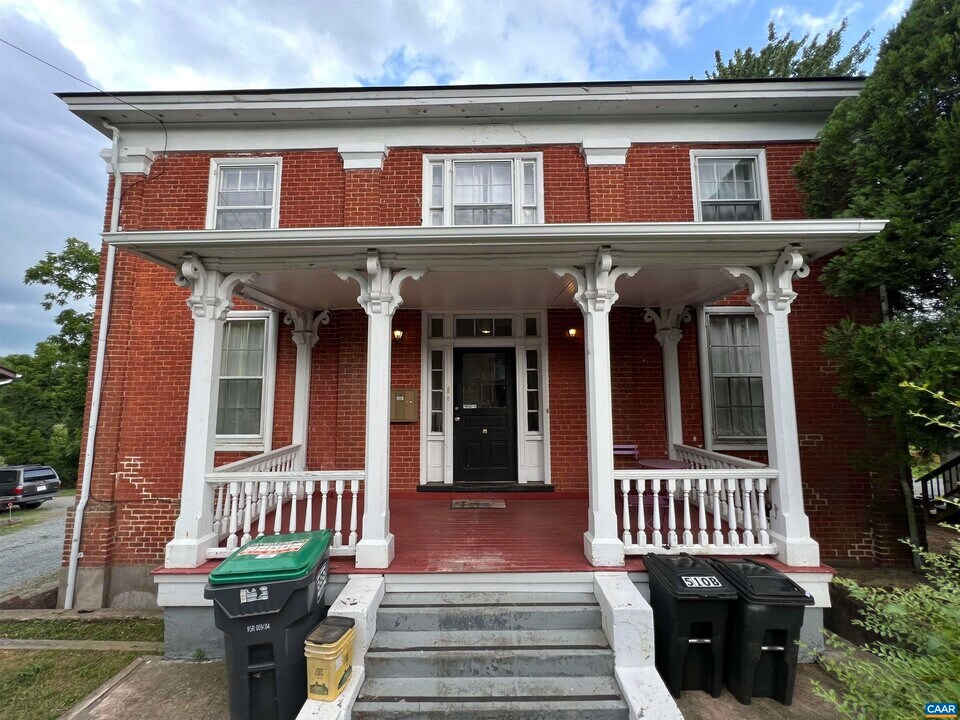 510 Ridge St in Charlottesville, VA - Building Photo