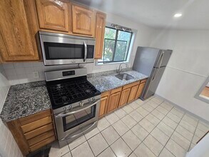 67 Maynard St, Unit 1 in Boston, MA - Building Photo - Building Photo