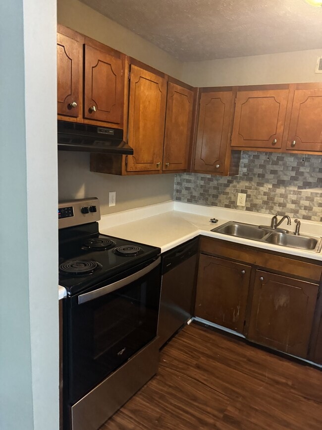 property at 3209 Tallywood Dr