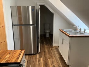 8 Woodland Ct in Marlborough, NH - Building Photo - Building Photo