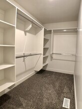 437 S 1400 E in Hyrum, UT - Building Photo - Building Photo