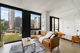 234 W Polk St in Chicago, IL - Foto de edificio - Building Photo