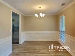 203 Woodcreek Way in Acworth, GA - Building Photo - Building Photo