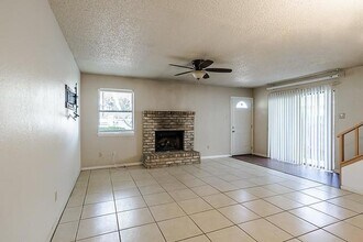 7825 Beauregard Cir, Unit 1 A in Austin, TX - Building Photo - Building Photo
