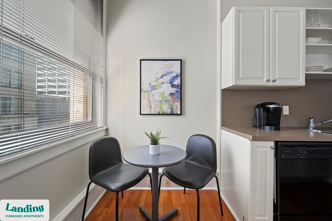 211 Union St in Nashville, TN - Foto de edificio - Building Photo