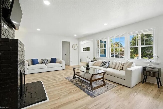property at 322 Naval Base Rd