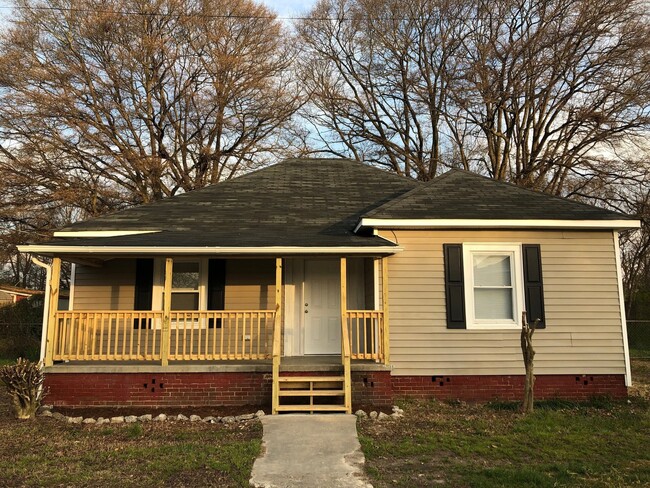 property at 1512 Robbins St