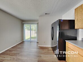 8902 Hosta Way in Indianapolis, IN - Building Photo - Building Photo