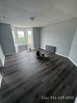 7 Summit St in Yonkers, NY - Building Photo