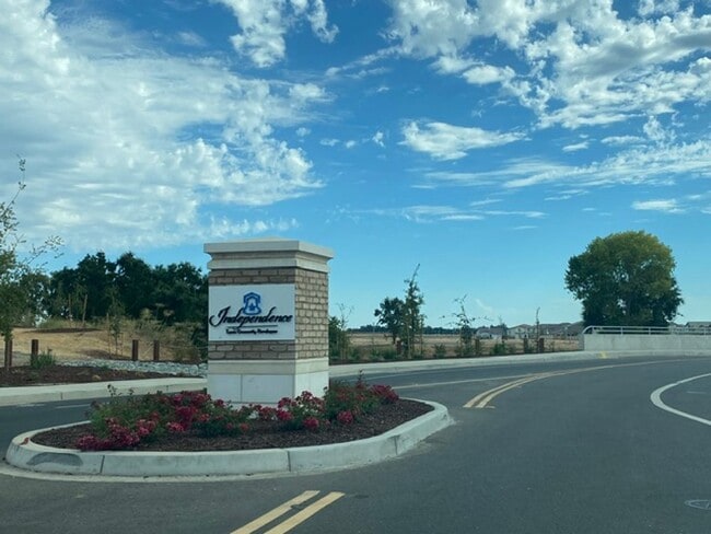 628 Independence Ave in Lincoln, CA - Building Photo - Building Photo