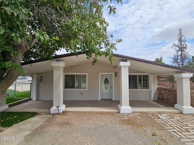property at 408 Fresno Dr