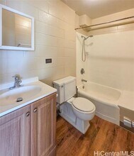 526 N School St in Honolulu, HI - Building Photo - Building Photo