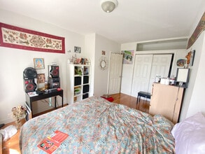 1352 Herkimer St, Unit #1 in Brooklyn, NY - Foto de edificio - Building Photo