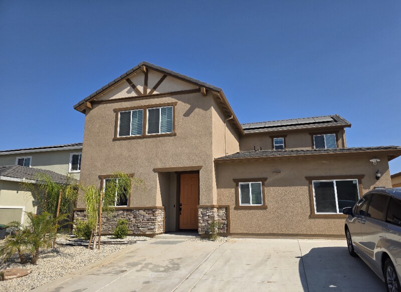 12663 Snowy Owl Wy in Rancho Cordova, CA - Building Photo