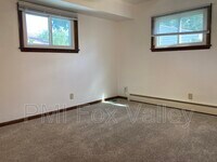 954 W Cecil St photo'