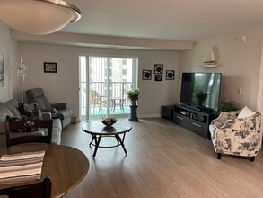 778-778 Laurelwood Dr in Waterloo, ON - Building Photo - Building Photo