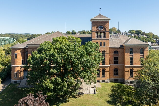Governor Wolf Apartments in Easton, PA - Building Photo - Building Photo
