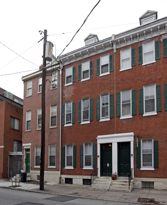 408 S 9th St in Philadelphia, PA - Foto de edificio