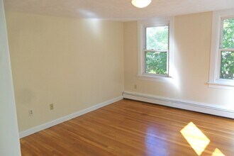 28 Spring St-Unit -3 in Natick, MA - Building Photo - Building Photo