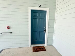 8227 Lobster Bay Ct in Jacksonville, FL - Building Photo - Building Photo