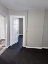 628 S 7th St, Unit 2