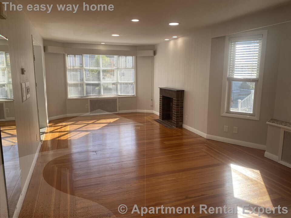 16 Alexander Ave in Medford, MA - Building Photo