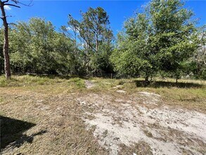 19381 Durrance Rd in North Fort Myers, FL - Building Photo - Building Photo