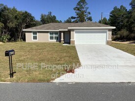 16671 SW 21st Avenue Rd in Ocala, FL - Building Photo