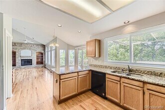 4949 S Elkhart Way in Aurora, CO - Building Photo - Building Photo