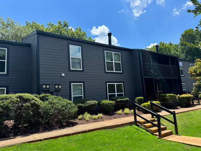 Parkhaven Apartments in Charlotte, NC - Building Photo - Building Photo