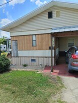 25414 Evans St in Altha, FL - Building Photo