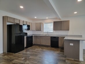 124 Robert Cir in Lebanon, PA - Building Photo - Building Photo