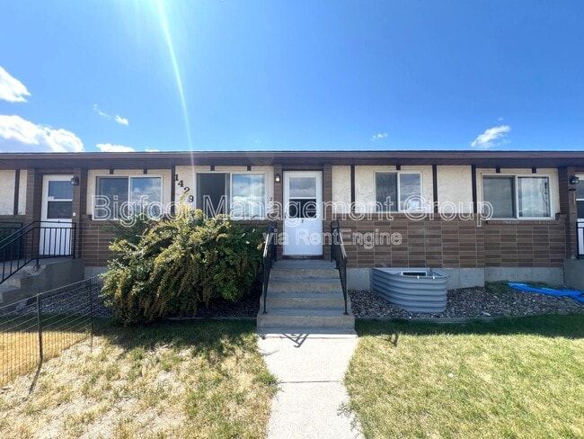 property at 1429 Aspen St