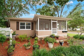 486 27th Ave N in St. Petersburg, FL - Building Photo - Building Photo