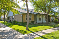 Briarwood Apartments in Kaufman, TX - Foto de edificio - Building Photo