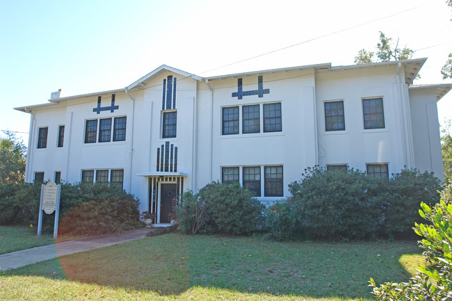 1515 Lakeview Ave in Pensacola, FL - Building Photo - Building Photo