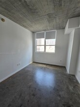 133 NE 2nd Ave, Unit NA in Miami, FL - Building Photo - Building Photo