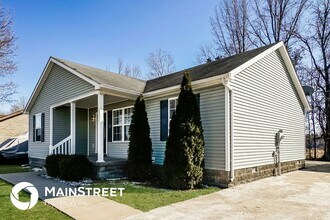 273 Dustin Way in Shepherdsville, KY - Foto de edificio - Building Photo