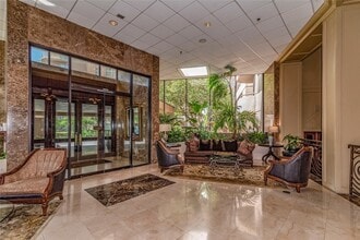 3525 Sage Rd, Unit 1402 in Houston, TX - Building Photo - Building Photo