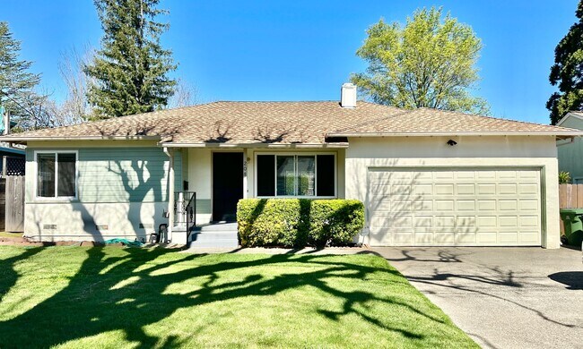 208 Mirada Ave in San Rafael, CA - Building Photo - Building Photo