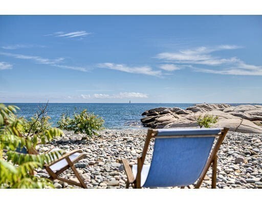 19 Hobart Ln in Cohasset, MA - Building Photo - Building Photo