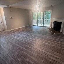 3045 Steeplechase Dr in Alpharetta, GA - Building Photo - Building Photo