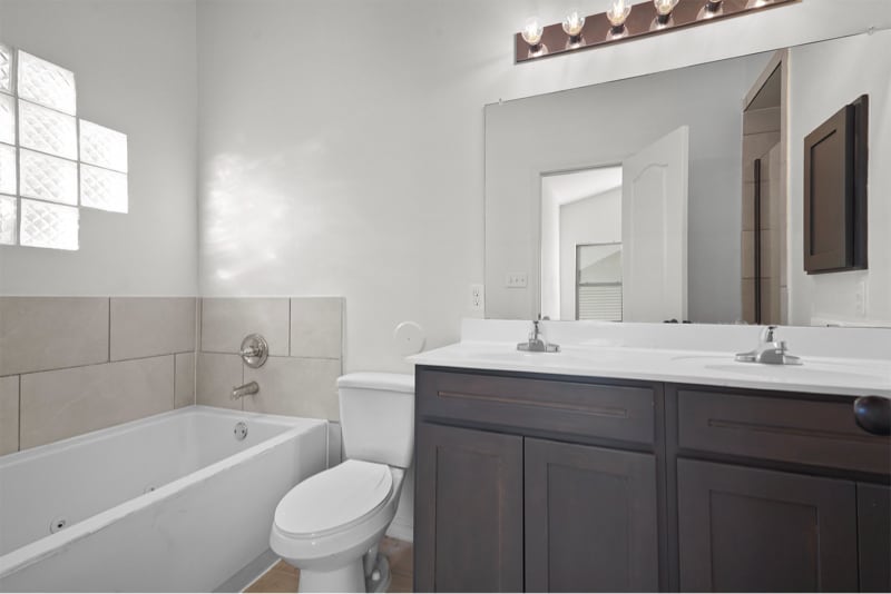 525 Paseo Modesto Dr in Horizon City, TX - Building Photo