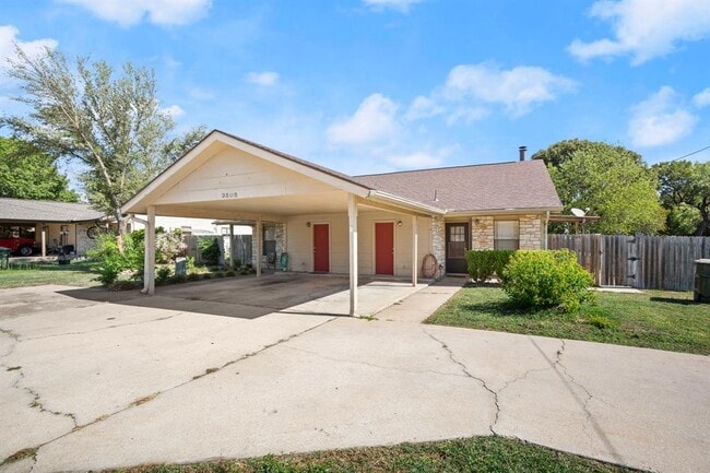 property at 3505 Rocky Hollow Trail
