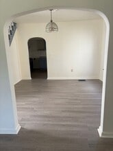 106 Cornplanter Ave in Oil City, PA - Building Photo - Building Photo